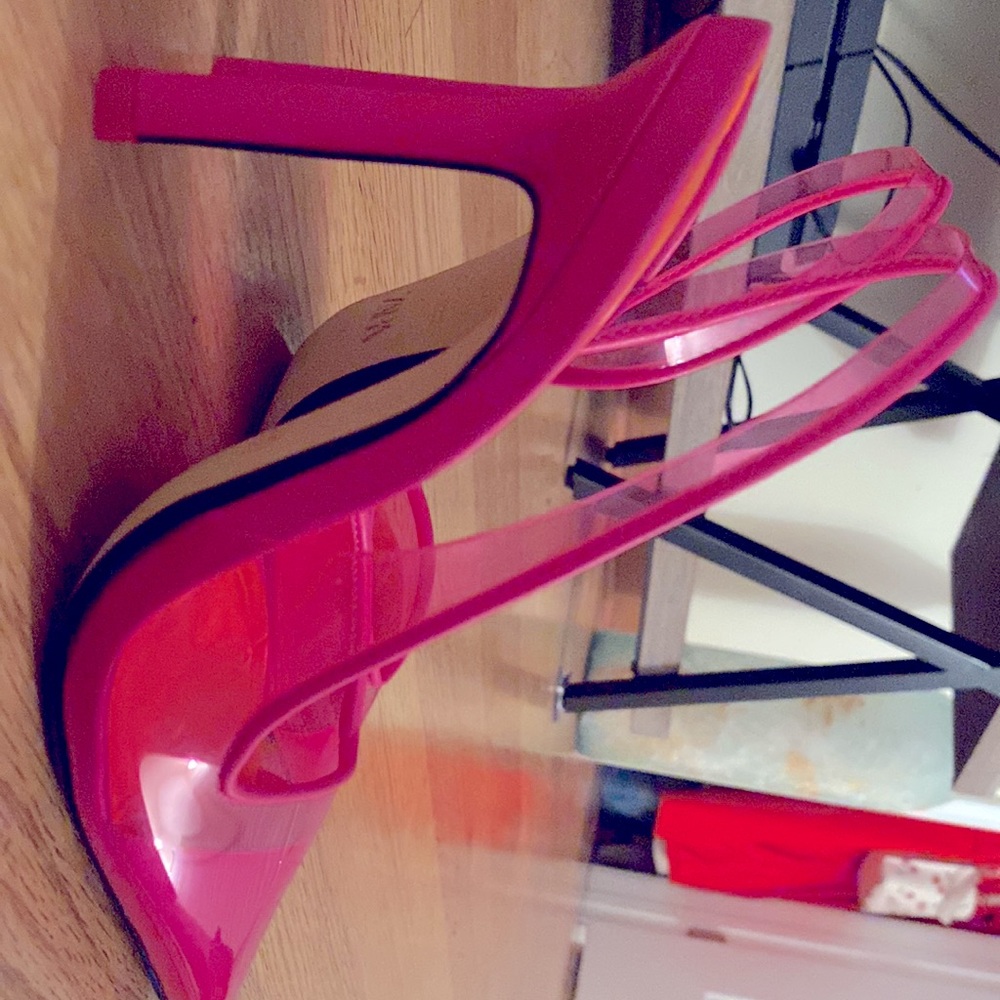 NWOT HOT PINK ZARA PUMPS